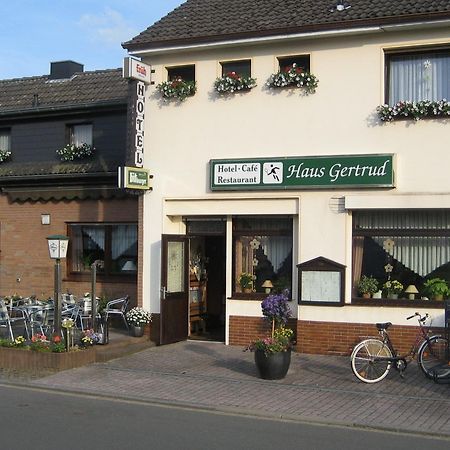 Hotel Haus Gertrud Simmerath Esterno foto