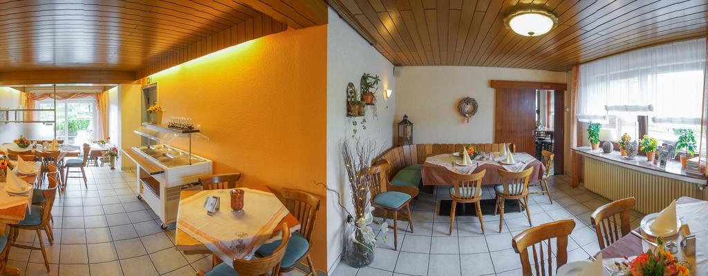 Hotel Haus Gertrud Simmerath Esterno foto
